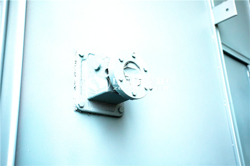 一臺(tái)200噸天然氣熱水鍋爐低多少錢(qián)